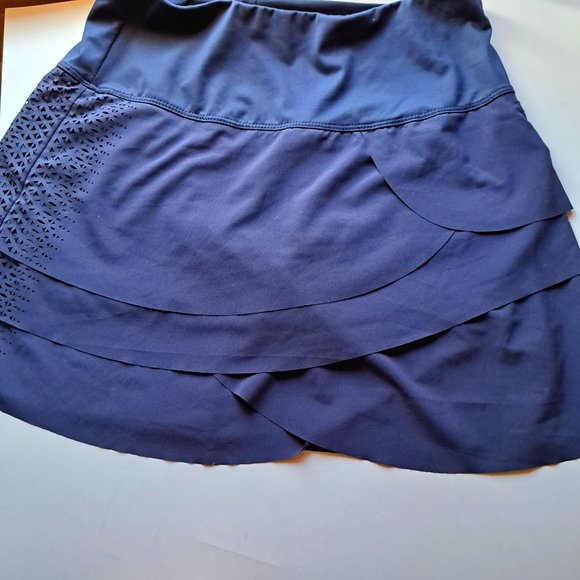 LUCKY IN LOVE SKORT Sz Small Side LACE POCKET CASUAL CHIC ACTIVEWEAR BALLETCORE - Picture 2 of 10